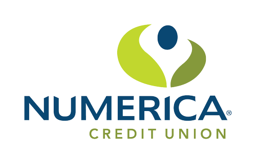 NUM_logo_Vert_CMYK-01